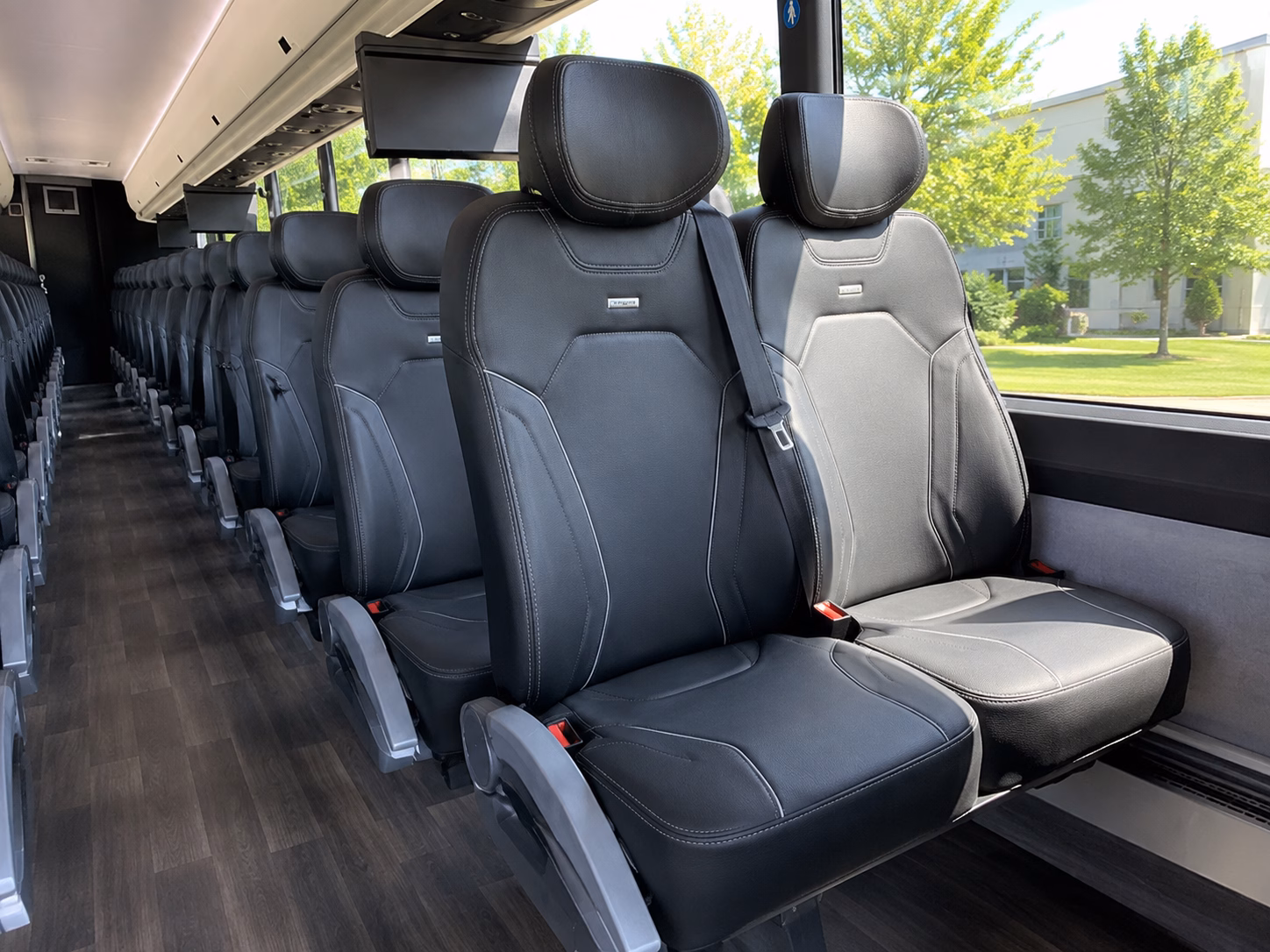make your lax group transfer easy with a charter bus from newport beach