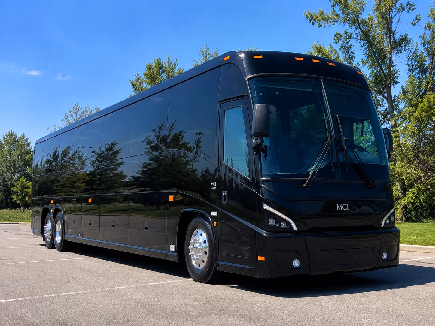 newport beach mariners mile harbor wine bar shuttle buses